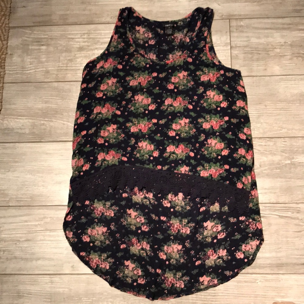 3/$15 Hi Lo Tank Asymmetrical Floral Rue 21